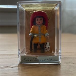 Madame Alexander Fire Fighter Wendy (1997) Miniature Figurine
